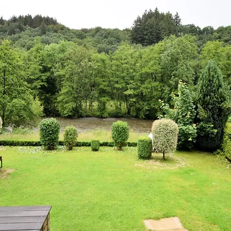 Cosy With Garden, Cleaning Included * Sougne-Remouchamps